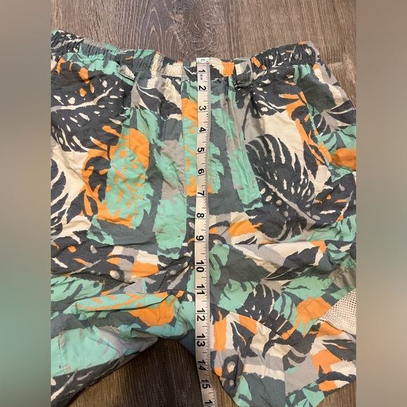 Columbia PFG Super Backcast Swim Trunks Mens Size S Beachy Resort Fishing - Picture 5 of 10